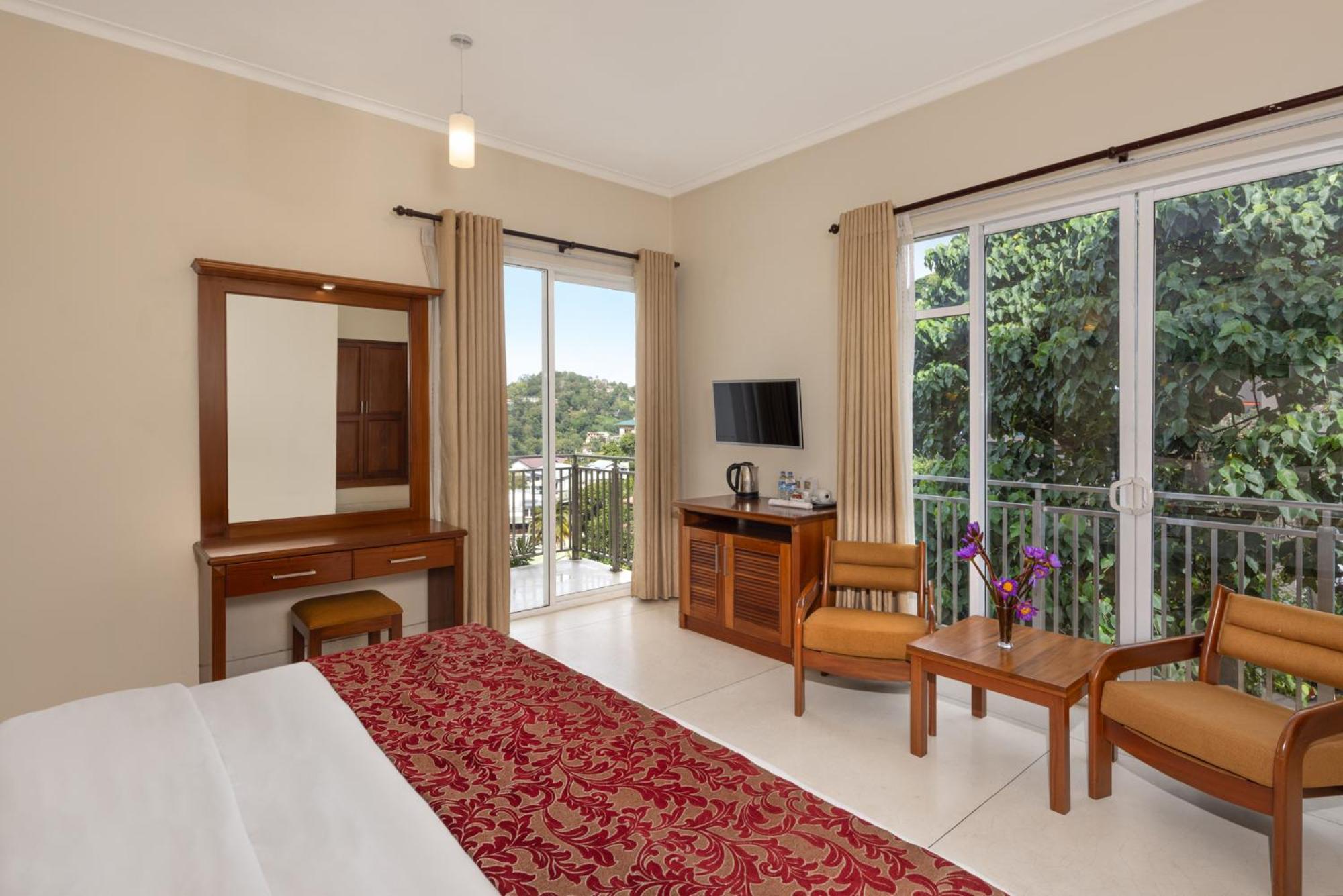 Hotel Cassendra Κάντι Εξωτερικό φωτογραφία